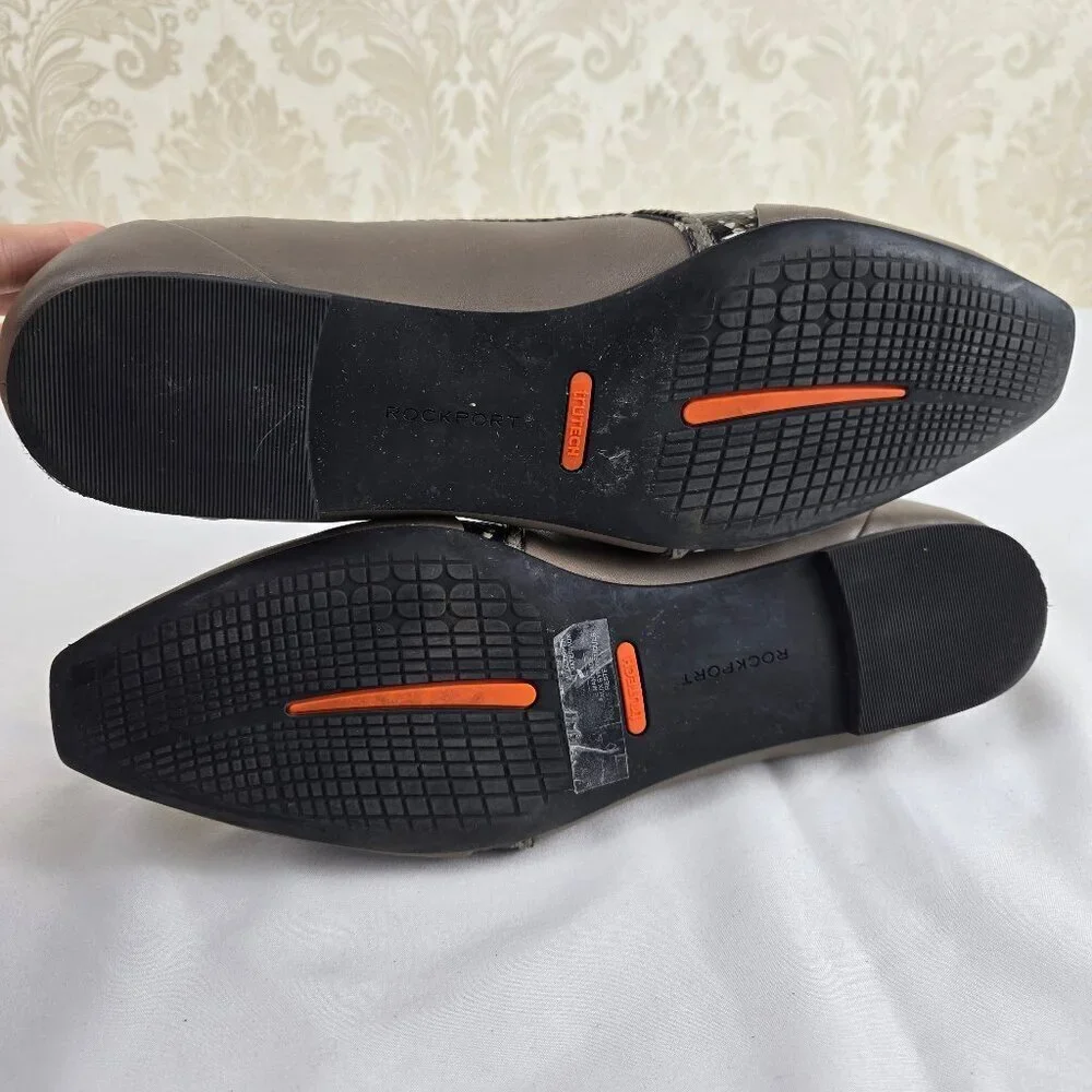 Rockport Women's Size 10 Dover Grey Aniumal Print Slip On Leather Loafer